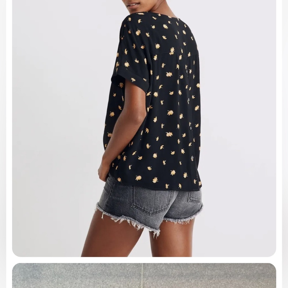 Madewell daisy button back blouse, size small